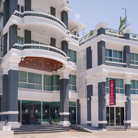 Jomtien Hisotel Екстер'єр фото