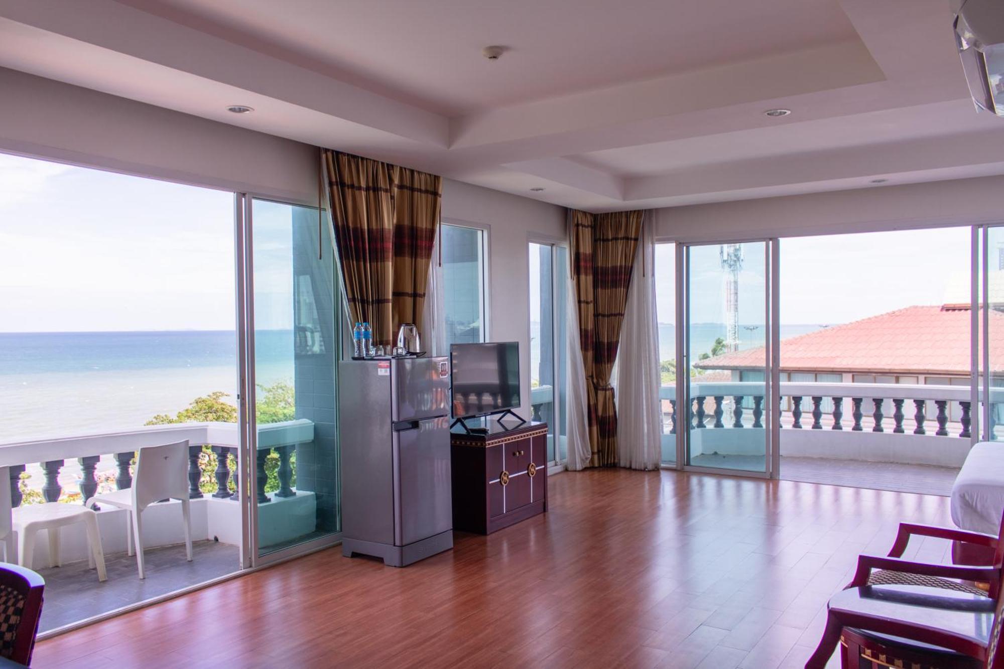 Jomtien Hisotel Екстер'єр фото